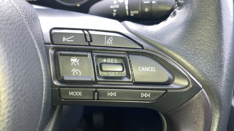 Toyota Yaris 1.5 Hybrid Dynamic 5dr CVT Hybrid Hatchback